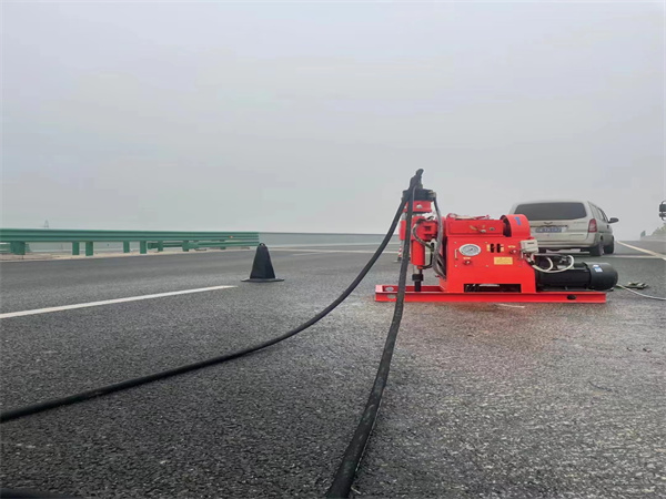 霍州马路路基路面开裂下沉注浆加固灌浆